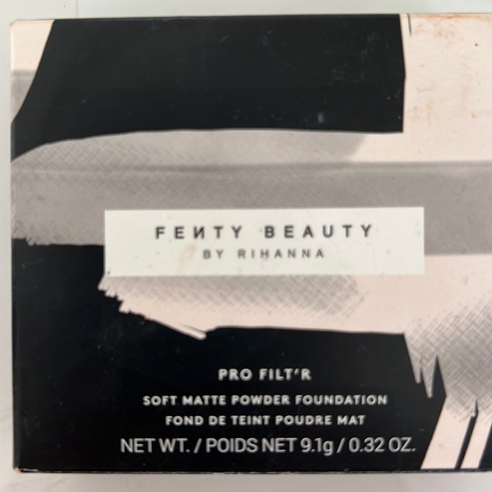 Fenty beauty pro filter soft matte foundation